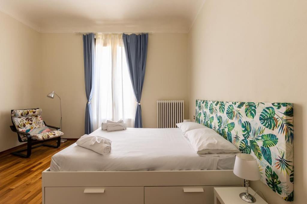 Suite In Via Del Pratello ボローニャ エクステリア 写真