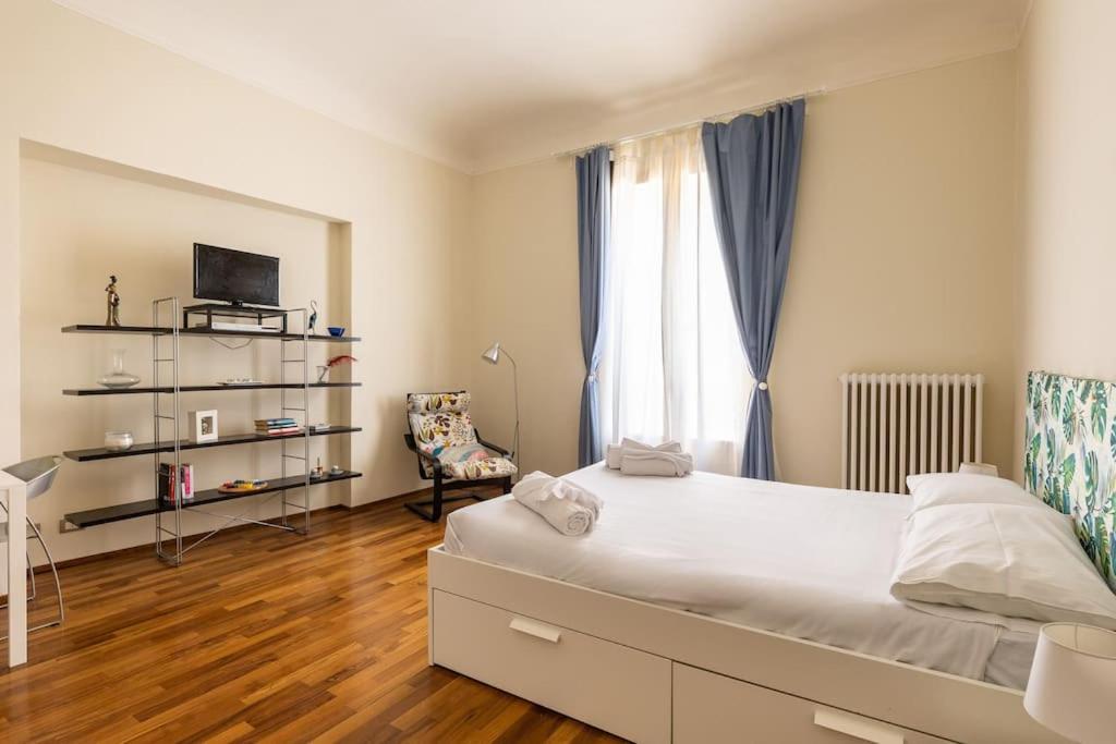 Suite In Via Del Pratello ボローニャ エクステリア 写真